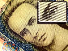 Закарпаття: За придбаний товар мешканка м.Берегово розплатилася 200-гривневою підробкою