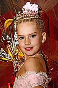 Ужгород: Переможниця конкурсу "Чарівна перлинка-2006" 6-річна Анастасія Левко поїде в Домініканську Республіку