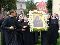 Греко-католики Закарпаття відзначили 80-річчя дарування Папою Римським Пієм ХІ ікони Богородиці