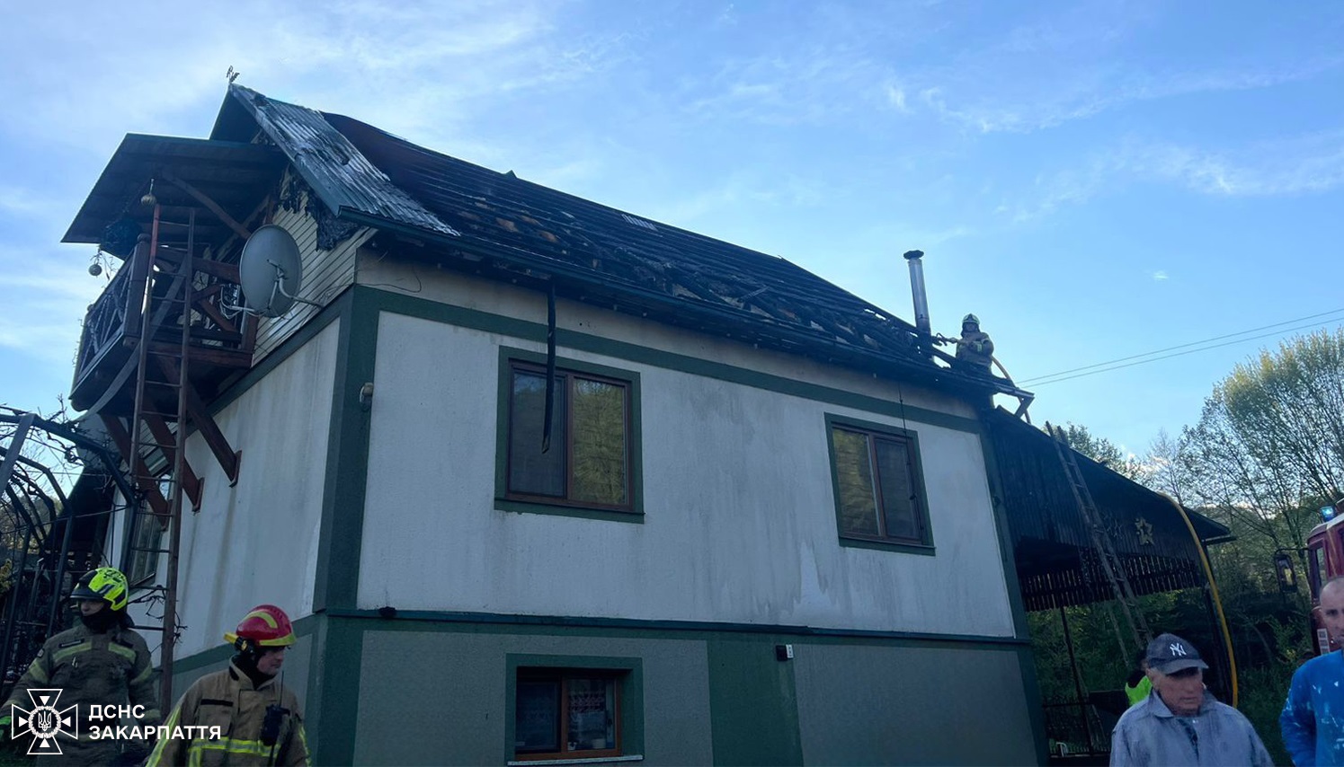 На Тячівщині горів житловий будинок (ФОТО)